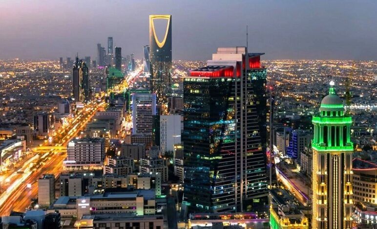 السعودية تتصدر عالميًا في نمو إيرادات السياحة الدولية