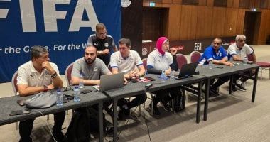 أوسكار رويز يشارك في معسكر حكام var بعد وصوله إلى القاهرة بساعات