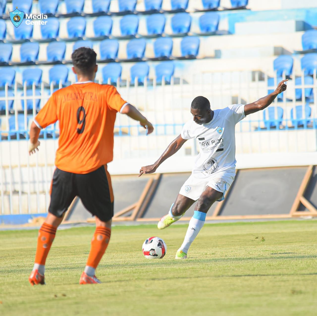 غزل المحلة يفوز على المنصورة 2-1 وديا .. صور