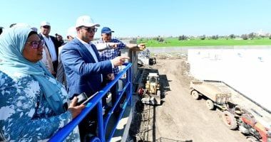 وزير الإسكان ومحافظ الدقهلية يتفقدان محطة مياه شرب نبروه