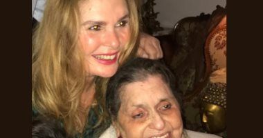 يسرا عن والدتها فى ذكرى رحيلها السادسة: مافيش حاجة تعوض وجودك