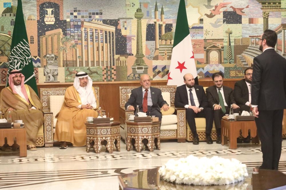 برج الجوهرة.. المملكة تدشن مصنعًا للأسمنت ومشروعًا عقاريًا في دمشق