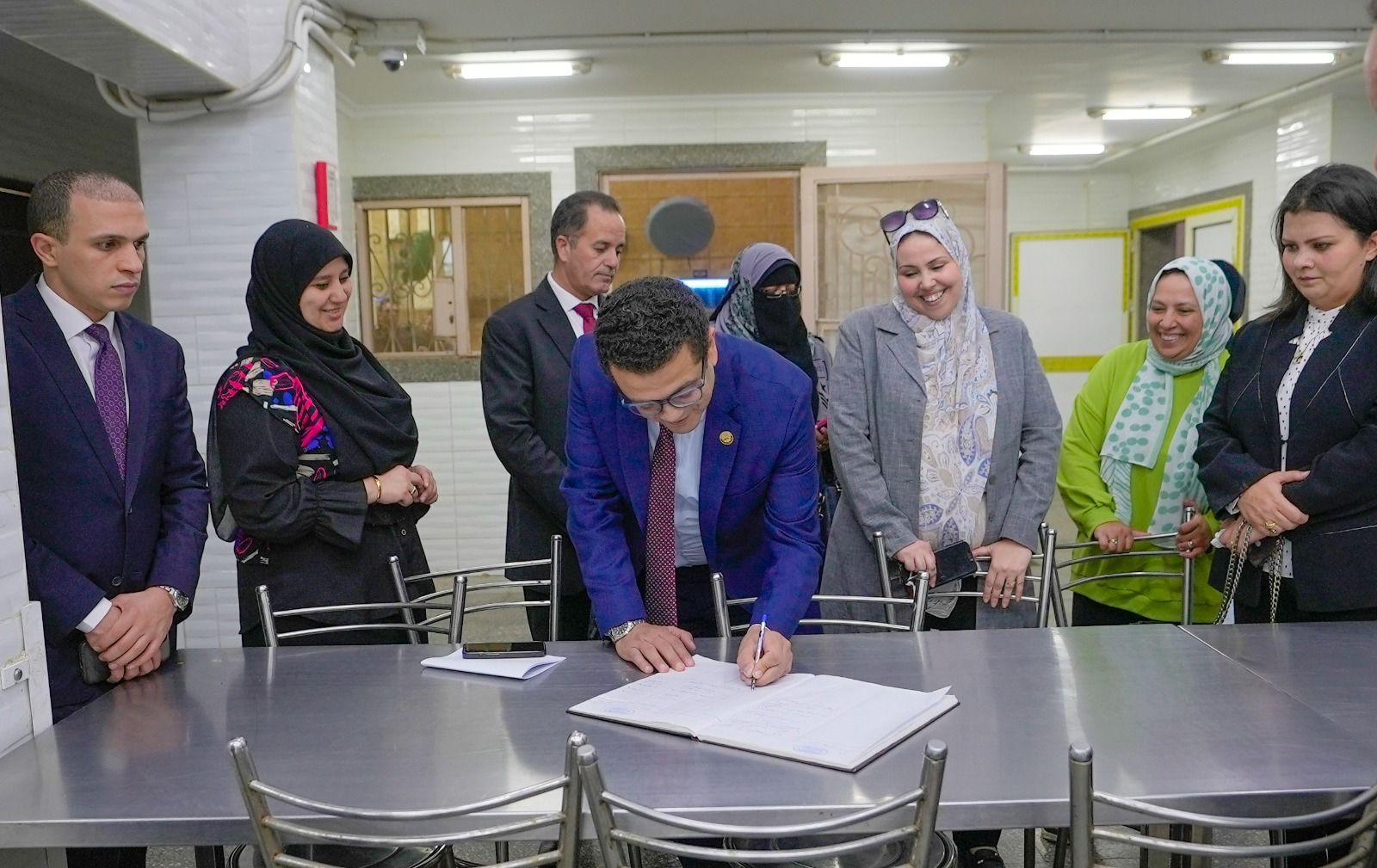 النيابة العامة تواصل التفتيش على مؤسسات رعاية الأطفال والمسنين.. صور