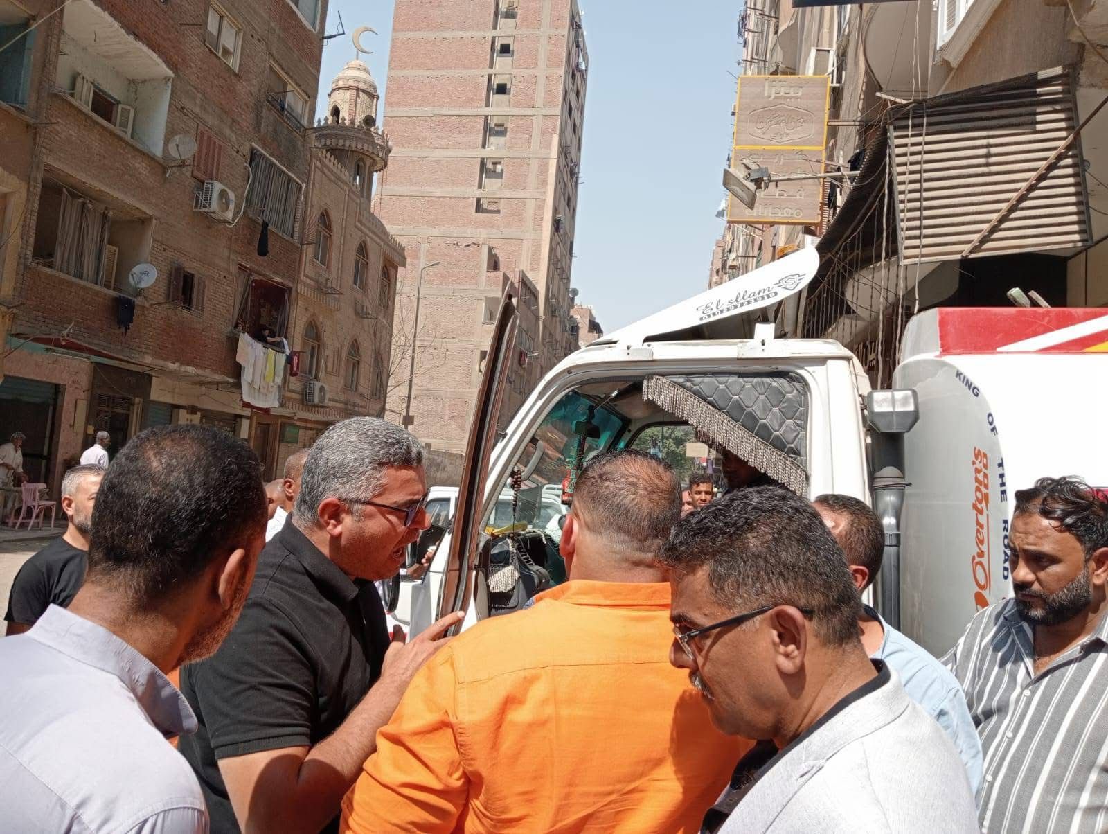 ضبط 5600 لتر سولار مدعم مخزنة فى عقار سكنى بالطالبية