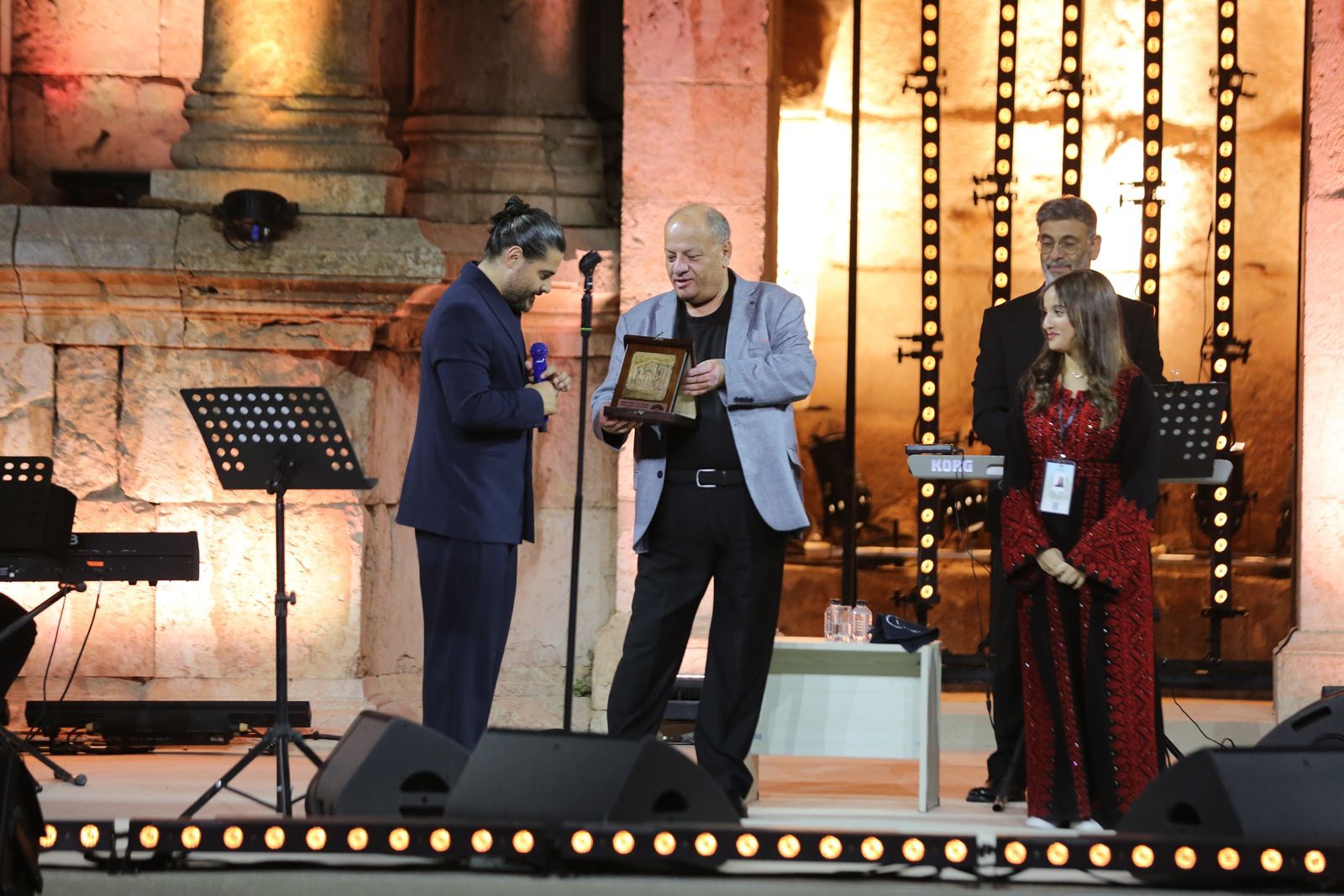 ناصيف زيتون يفتتح أولى أمسيات المسرح الجنوبي فى مهرجان جرش بدورته الـ 39