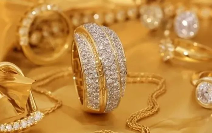 ارتفاع أسعار الذهب في اليمن اليوم الجمعة 25 يوليو 2025"الاسعار مباشرة من محلات الذهب"
