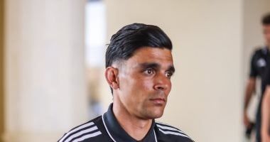 تحرك لاعبى الأهلى إلى ملعب مواجهة البنزرتي التونسي.. صور