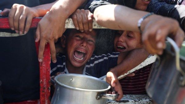 المجتمع الدولي منقسم...فرنسا تعترف بدولة فلسطين