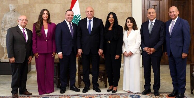 الرئيس عون أكد قيامه شخصيًا باتصالات مع "حزب الله" لحل مسألة السلاح: هناك تجاوب حول الأفكار المطروحة