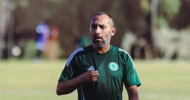 محمد ثابت صاروخ يشرف على تدريبات مودرن سبورت لحين عودة مجدى عبد العاطى