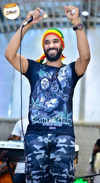 شاهد بالفيديو.. الفنان أحمد الصادق يحظى بإستقبال أسطوري وغير مسبوق لحظة وصوله حفل زواج “البندول” بالقاهرة