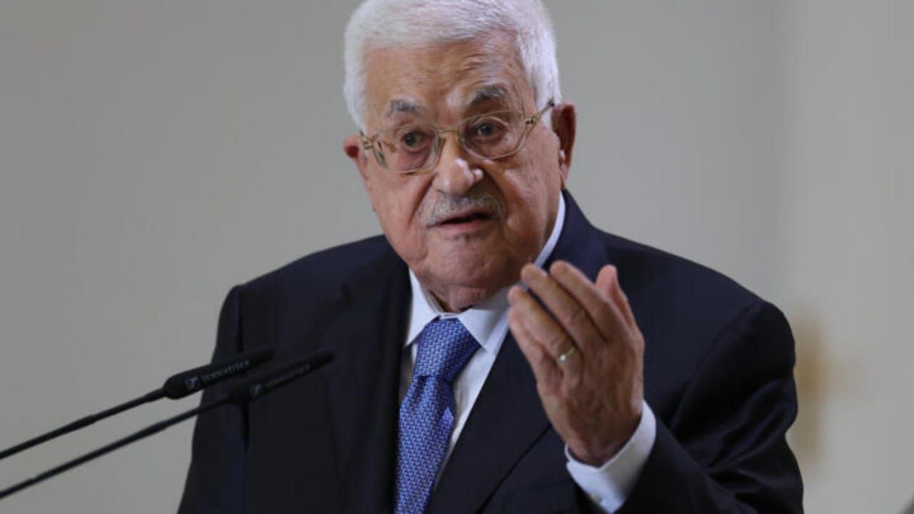 الرئيس الفلسطيني يشكر المملكة على جهودها في اعتراف فرنسا بدولة فلسطين