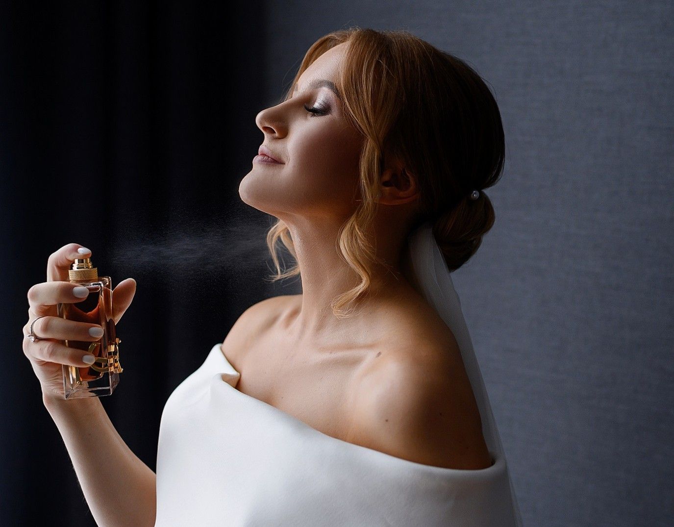 ما هي العطور التي تحتوي على السوسن؟ إليك أجمل الخيارات