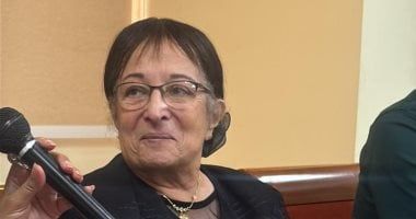 سميرة عبد العزيز تنهى ندوة تكريمها بالقومي بمقطع من برنامج "قال الفيلسوف"