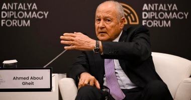 أبو الغيط يتوجه إلى نيويورك للمشاركة فى المؤتمر الدولى حول حل الدولتين