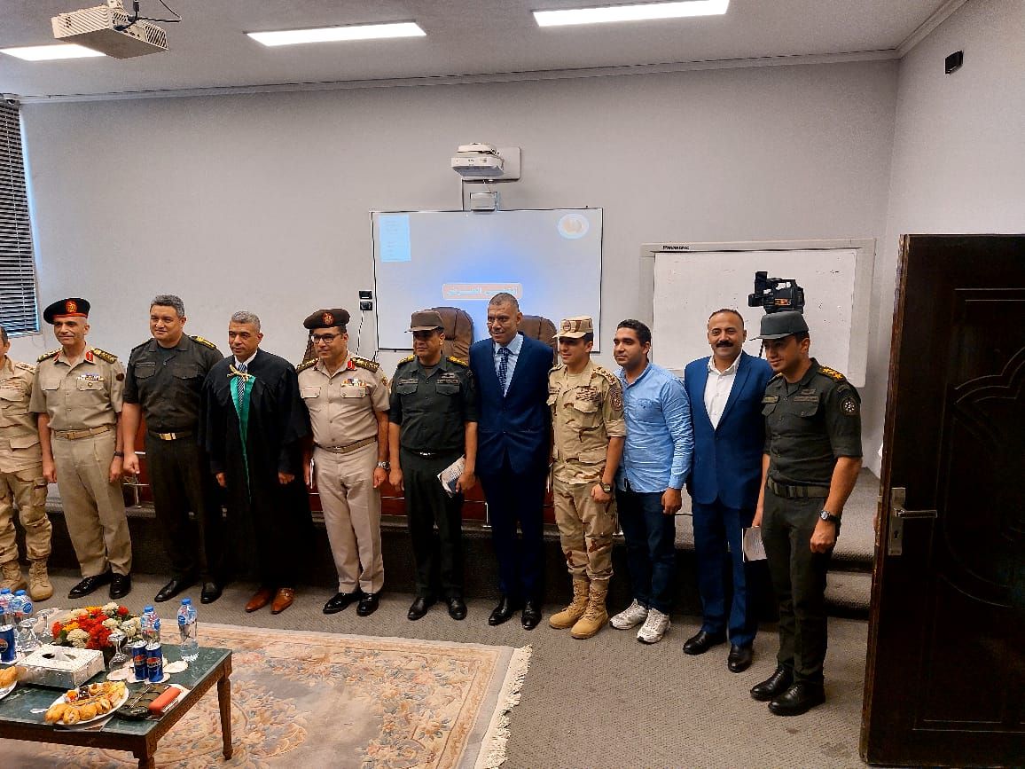ناقشها وزير الزراعة.. العميد أركان حرب طارق كيلاني يحصل على الدكتوراة في إدارة الأعمال