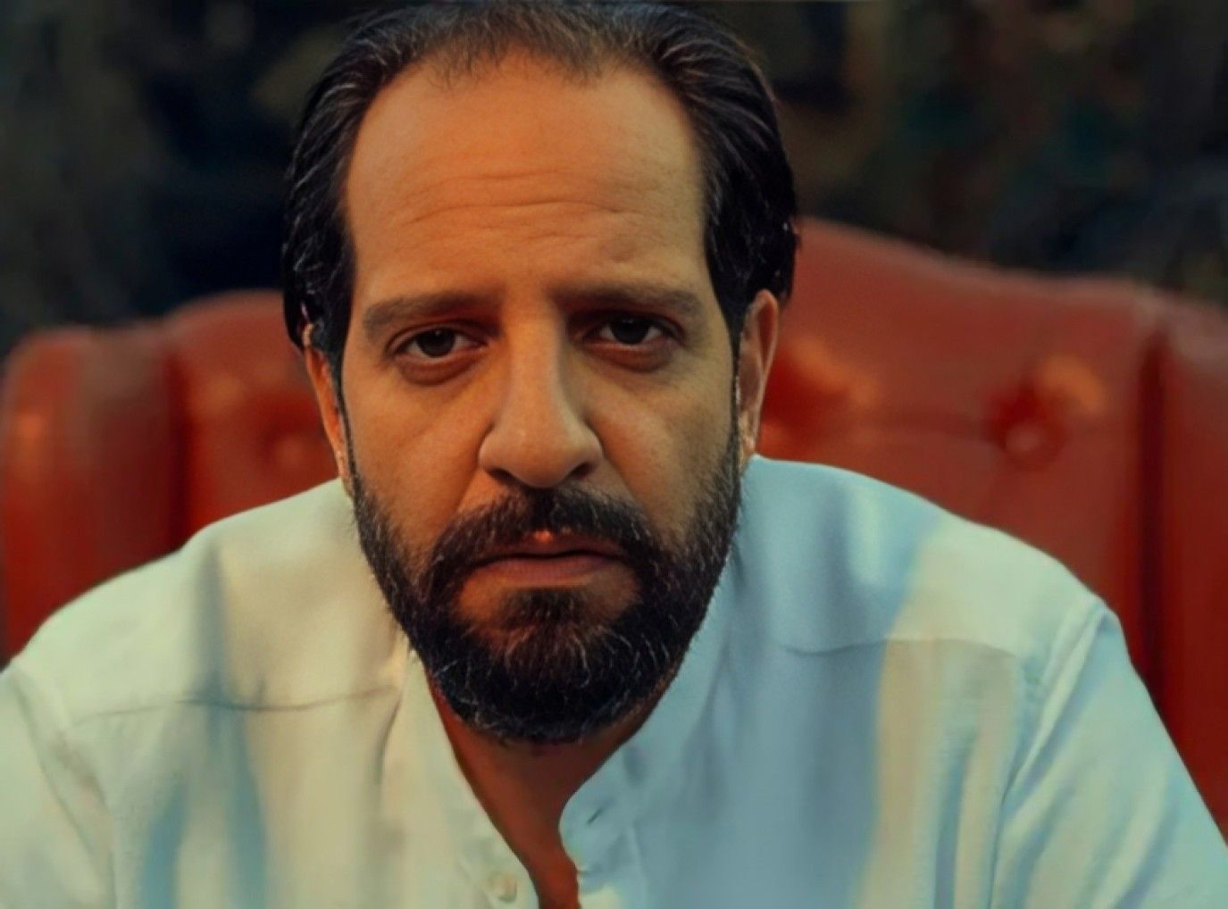 أحمد أمين ينعى خالته ويعلن عن موعد تشييع الجثمان