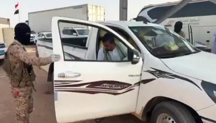 قادمة من صنعاء...ضبط سيارة الموت قبل دخولها السعودية والشرعية تكشف تفاصيل خطيرة
