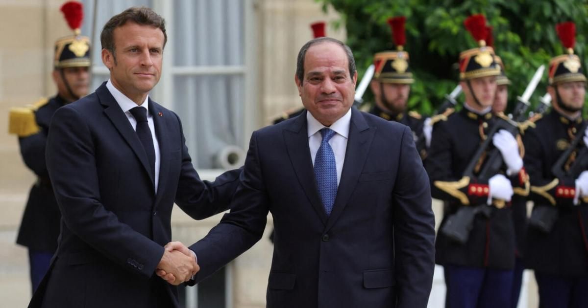 السيسي يبحث مع ماكرون جهود التوصّل لاتفاق وقف النار في غزة