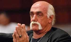 وفاة أسطورة المصارعة هالك هوجان عن 71 عامًا إثر سكتة قلبية