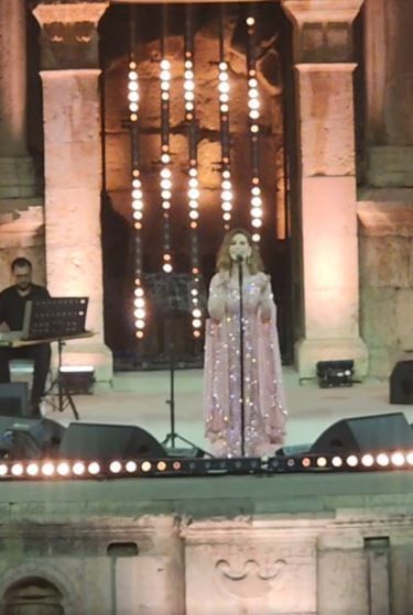 ميادة الحناوى تتألق فى حفلها بمهرجان جرش وتطرب جمهور الأردن