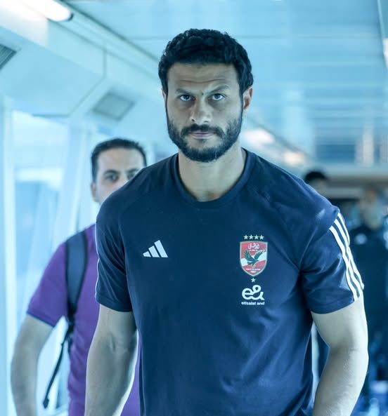 كواليس عودة بعثة الأهلي إلى القاهرة بعد نهاية معسكر تونس.. صور