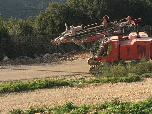 النشرة: حفارات الجيش الاسرائيلي تواصل عمليات توسيع وتحصين الموقع المستحدث داخل الاراضي اللبنانية في تلة الحمامص