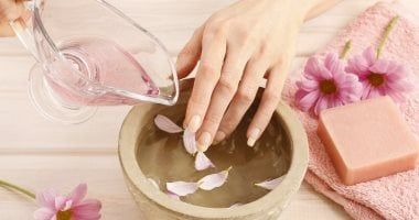 تغير لون أظافرك قد يكون علامة على وجود مشكلة فى القلب