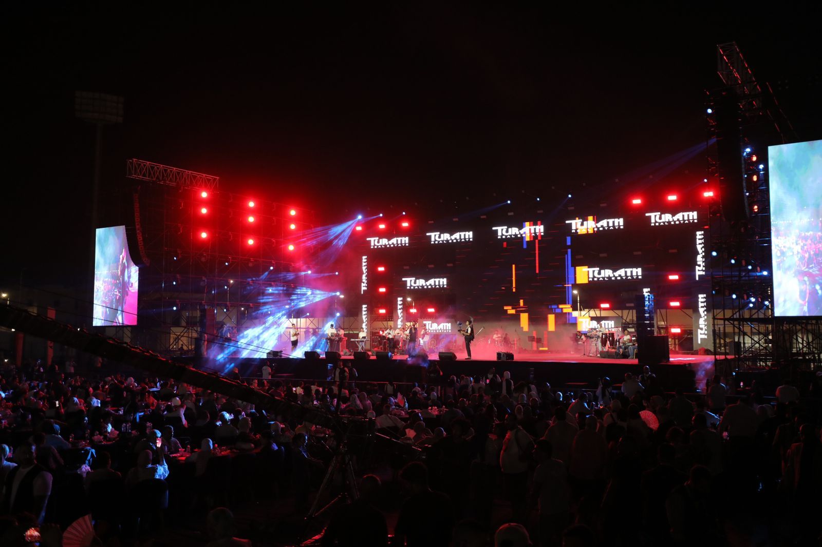 هيثم شاكر وعبد الباسط حمودة يشعلان أحدث حفلات سيتي كلوب بالعبور