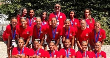 منتخب مصر للسباحة الفنية يحقق المركزين الـ13 و15 فى بطولة العالم بسنغافورة
