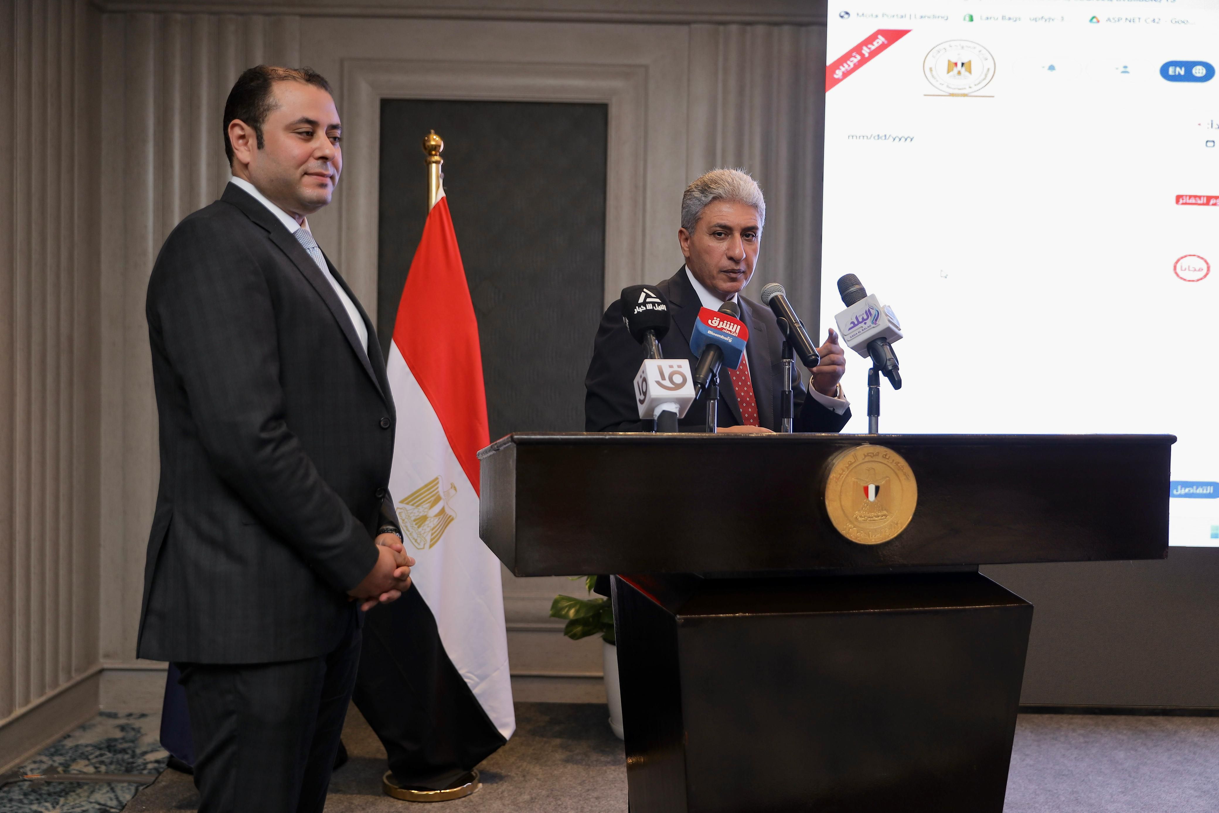 السياحة: تطوير العنصر البشري ركيزة لتعزيز تنافسية المقصد السياحي المصري