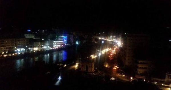 ظلام يتهدد حضرموت.... مؤسسة الكهرباء تحذر من انقطاع شامل بسبب نفاد الوقود