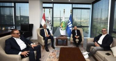 أبو ريدة يجتمع بنائب وزير التربية والتعليم لتوقيع بروتوكول تعاون لاكتشاف المواهب