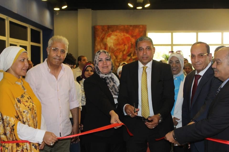 مديرية تعليم الجيزة تفتتح معرض معلمى التربية الفنية بدار الأوبرا المصرية.. صور
