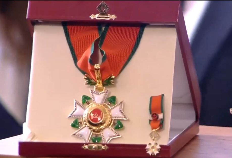 الرئيس اللبناني جوزيف عون يمنح زياد الرحباني وسام الأرز الوطني رتبة كوماندو