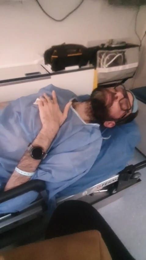 "بيموت بالبطيء".. محمد شوقي يُصارع مرضًا مناعيًا نادرًا ويحتاج لعلاج