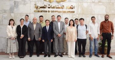 غرفتا" الملابس الجاهزة" و"الصناعات النسيجية" تستقبلان وفداً من الصين