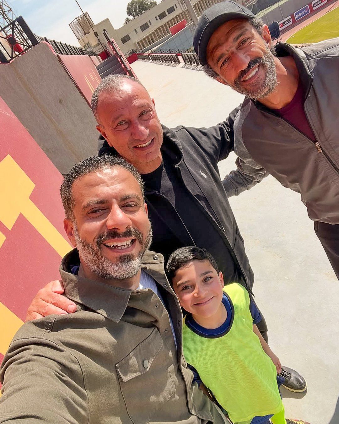 كواليس نجوم مسلسل كتالوج بطولة محمد فراج وريهام عبد الغفور.. صور