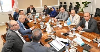 وزير الإسكان يعقد اجتماعًا مع مسئولي شركة "توريك" للتطوير العقاري
