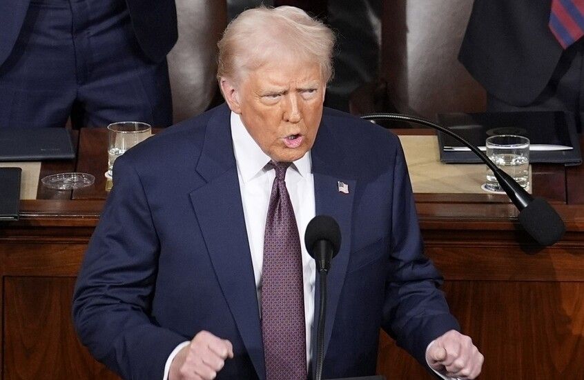 عاجل:البنك المركزي بعدن يتخذ قرار صارم وصفعة مدوية لهؤلاء