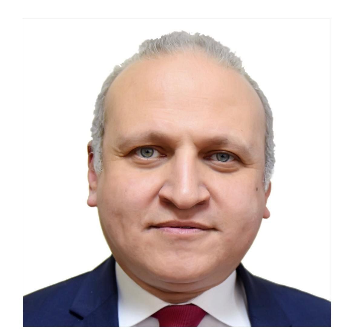 فوز الدكتور سامح عمرو بجائزة الدولة التقديرية فى العلوم الاجتماعية 2025
