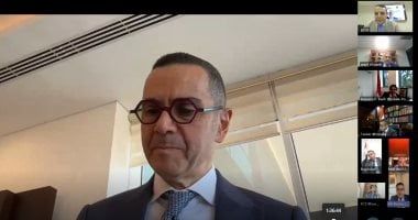 بهدف تسهيل التعاملات التجارية.. وزير الاستثمار يجتمع مع أعضاء التمثيل التجاري