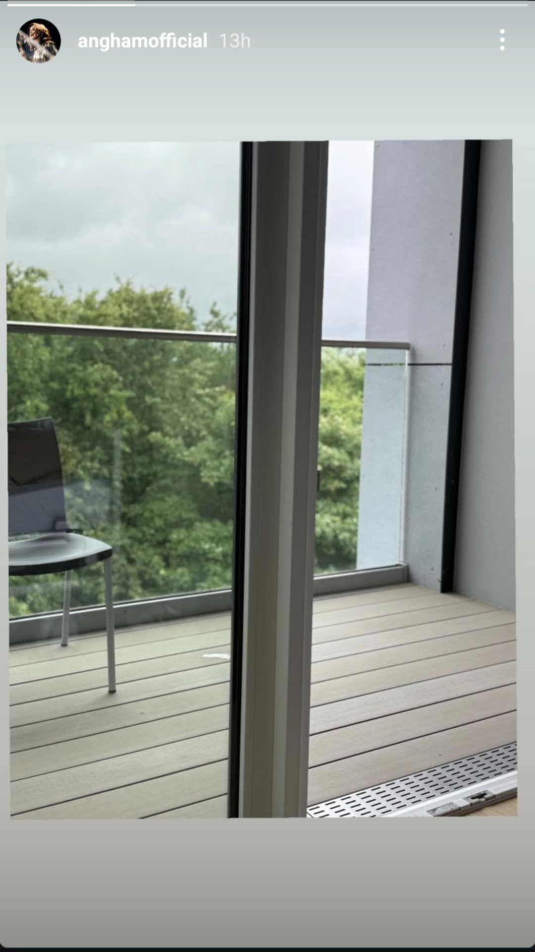 بصورة من غرفتها أنغام تطمئن الجمهور على حالتها الصحية