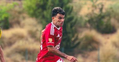 زيزو يرد على مشجع أهداه بورتريه يحمل صورته : thank you