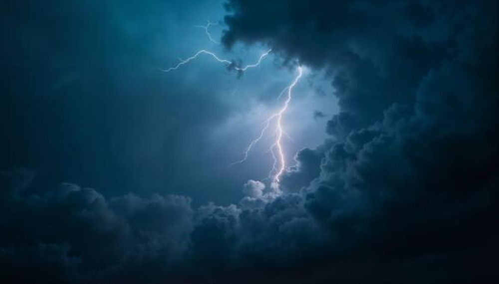 أخبار من السعودية.. حالة الطقس.. استمرار الأمطار الرعدية والسيول على أجزاء من 5 مناطق