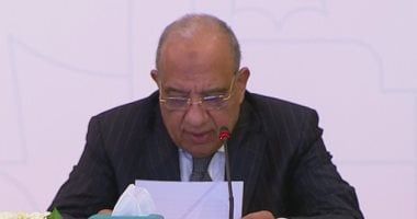 وزير الكهرباء يتوجه لمطار القاهرة لمتابعة أعمال إصلاح عطل وسرعة إعادة التيار الكهربائى