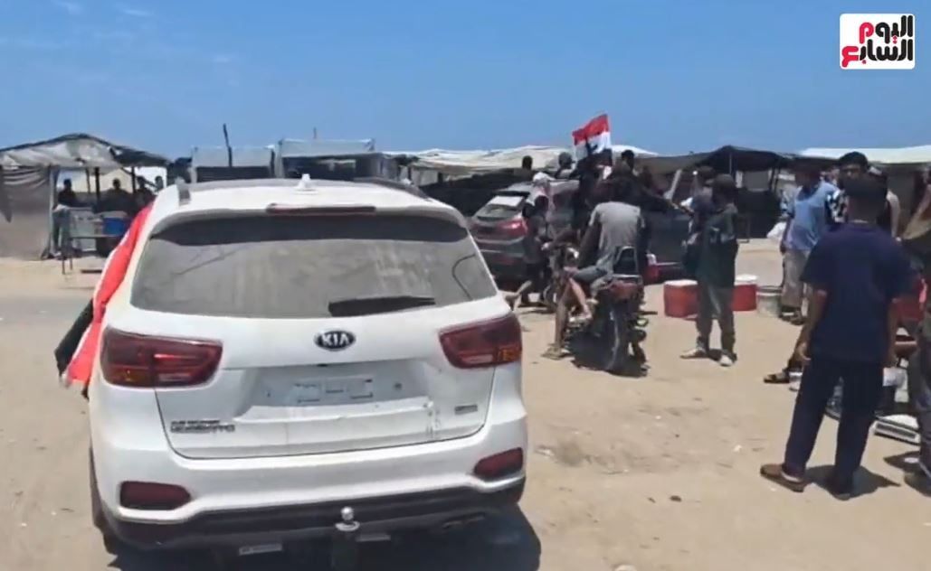 أعلام مصر تجوب شوارع غزة بالهتافات إشادة بالموقف المصرى.. فيديو - الخليج 365