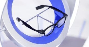 تكنولوجيا: على بابا تنضم إلى سباق النظارات الذكية وتنافس ميتا Quark AI