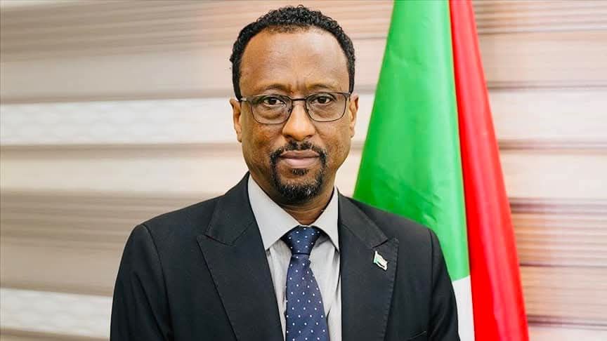 خالد الإعيسر يؤكد اهتمام حكومة الأمل بتوفير المناخ الملائم لعمل وسائل الإعلام الأجنبية في البلاد