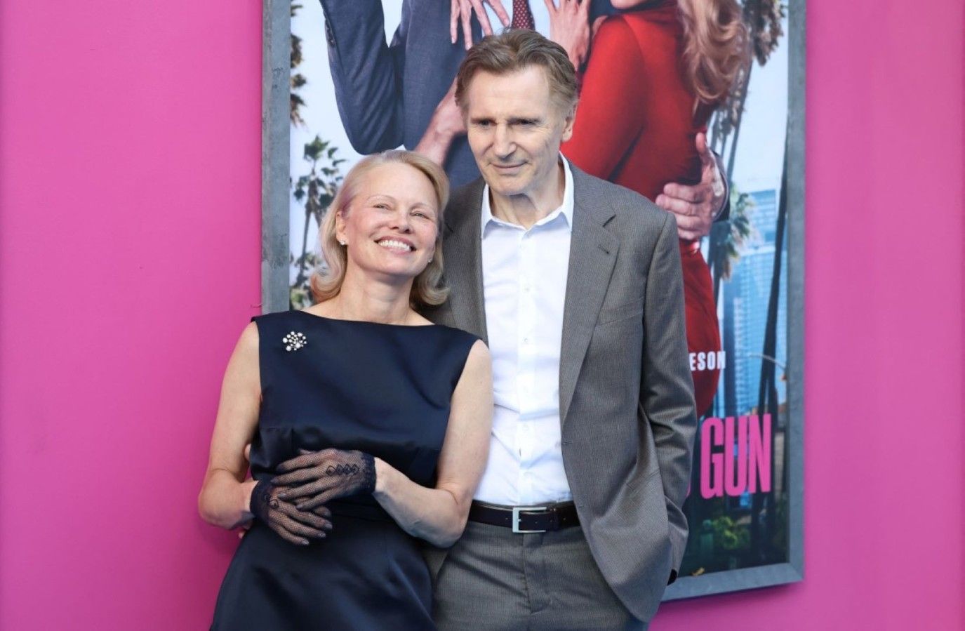  باميلا أندرسون في علاقة عاطفية جديدة بعمر الـ58 عاماً